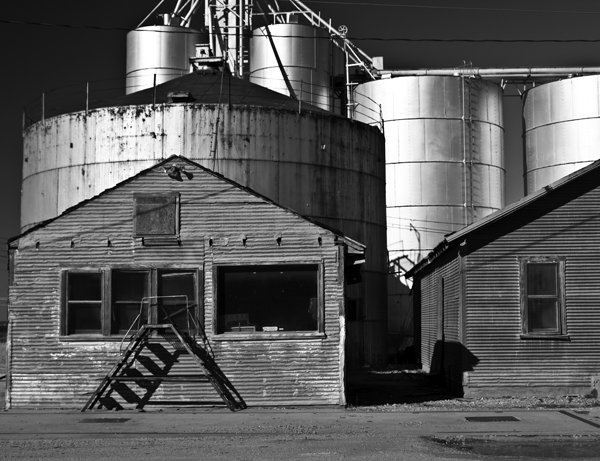Scale House and Silos