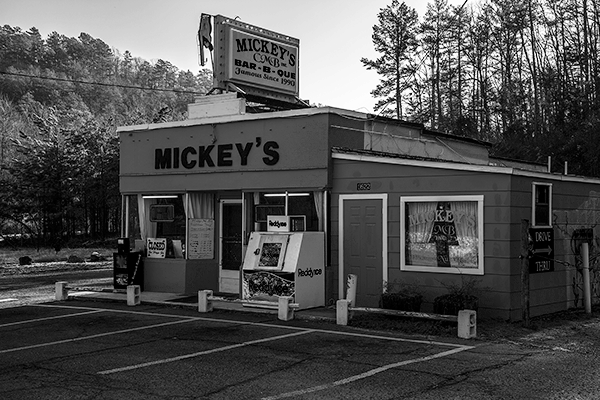 Mickey's Bar-B-Que